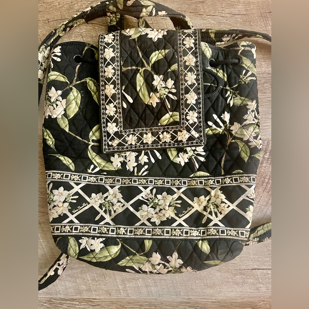 RETIRED PATTERN 
vera bradley drawstring bag